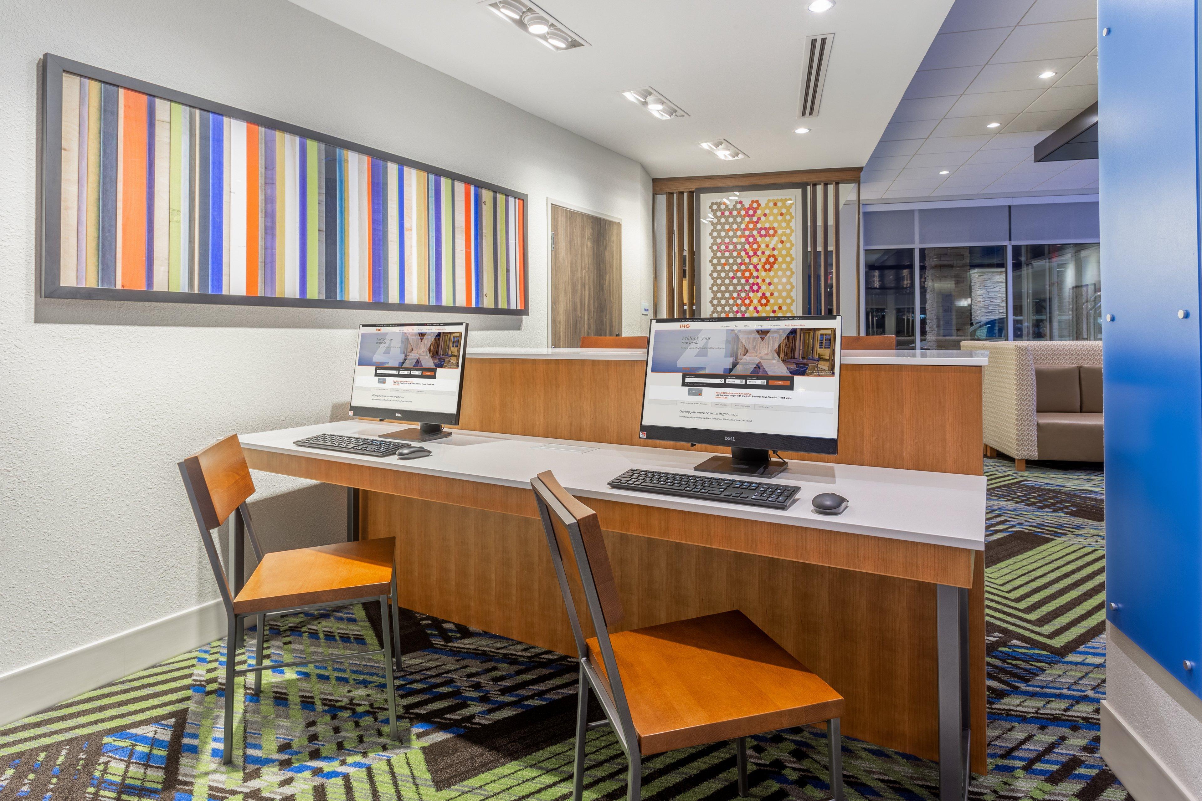 Holiday Inn Express & Suites - Florence - Cincinnati Airport By Ihg Ngoại thất bức ảnh