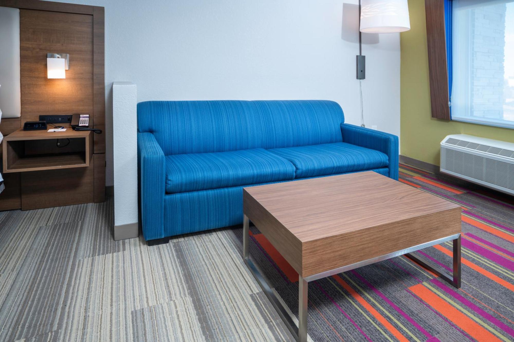 Holiday Inn Express & Suites - Florence - Cincinnati Airport By Ihg Ngoại thất bức ảnh