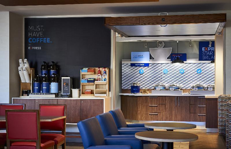Holiday Inn Express & Suites - Florence - Cincinnati Airport By Ihg Ngoại thất bức ảnh